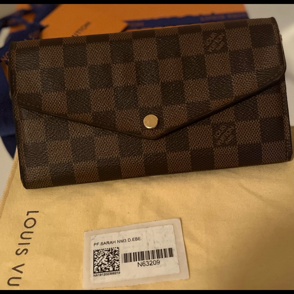LOUIS VUITTON SARAH DAMIER EBENE WALLET